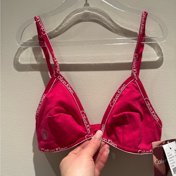 NWT- Calvin Klein Bra Pink/Red Color Size Small - Picture 4 of 6